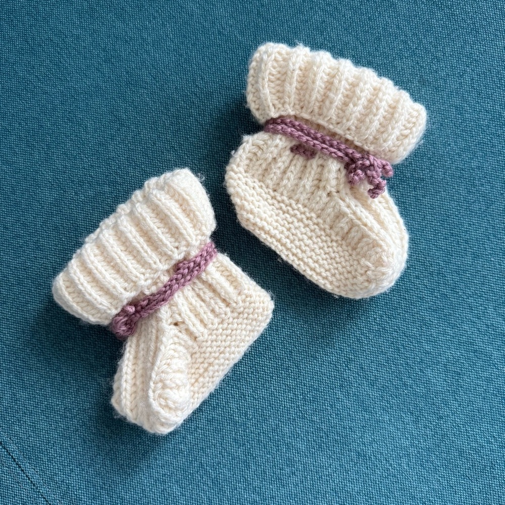 Handmade Knit Baby Booties with Purple Accent Thread (NWOT)